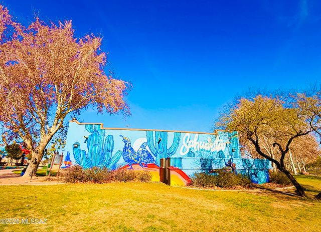 126 W Camino Rancho Viejo, Sahuarita, AZ 85629