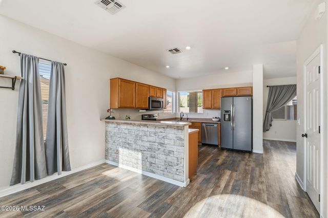 126 W Camino Rancho Viejo, Sahuarita, AZ 85629