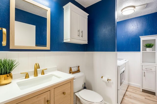 10440 Montgomery Boulevard NE, Albuquerque, NM 87111