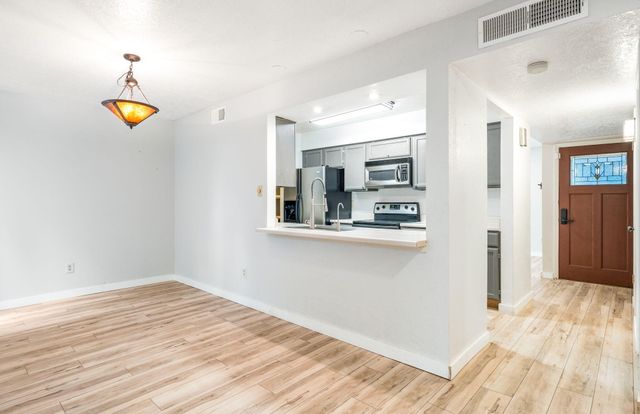 10440 Montgomery Boulevard NE, Albuquerque, NM 87111