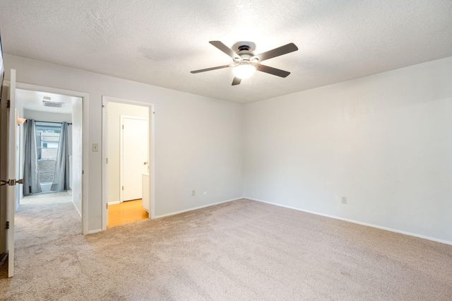 10440 Montgomery Boulevard NE, Albuquerque, NM 87111