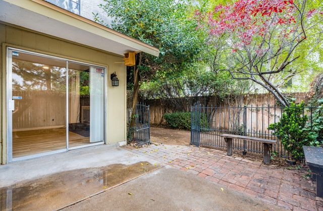 10440 Montgomery Boulevard NE, Albuquerque, NM 87111