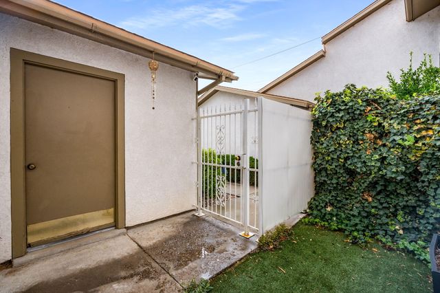 10440 Montgomery Boulevard NE, Albuquerque, NM 87111