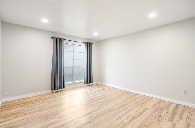 10440 Montgomery Boulevard NE, Albuquerque, NM 87111