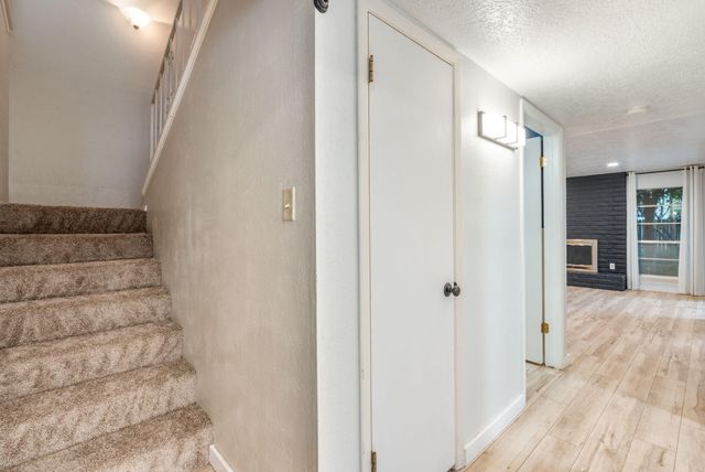 10440 Montgomery Boulevard NE, Albuquerque, NM 87111