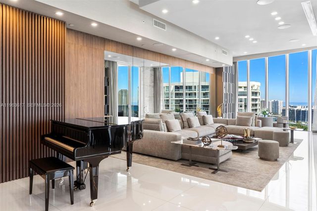 4100 Island Blvd PH-1, Aventura, FL 33160