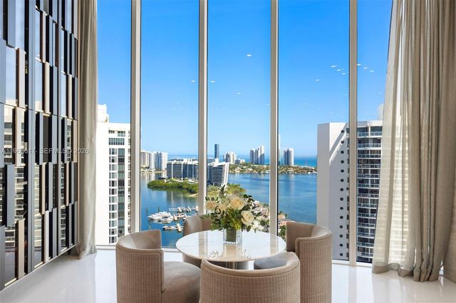 4100 Island Blvd PH-1, Aventura, FL 33160