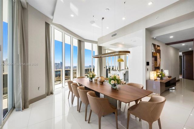 4100 Island Blvd PH-1, Aventura, FL 33160