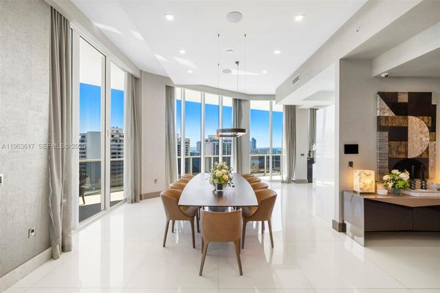 4100 Island Blvd PH-1, Aventura, FL 33160