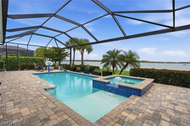 14900 Blue Bay CIR, Fort Myers, FL 33913