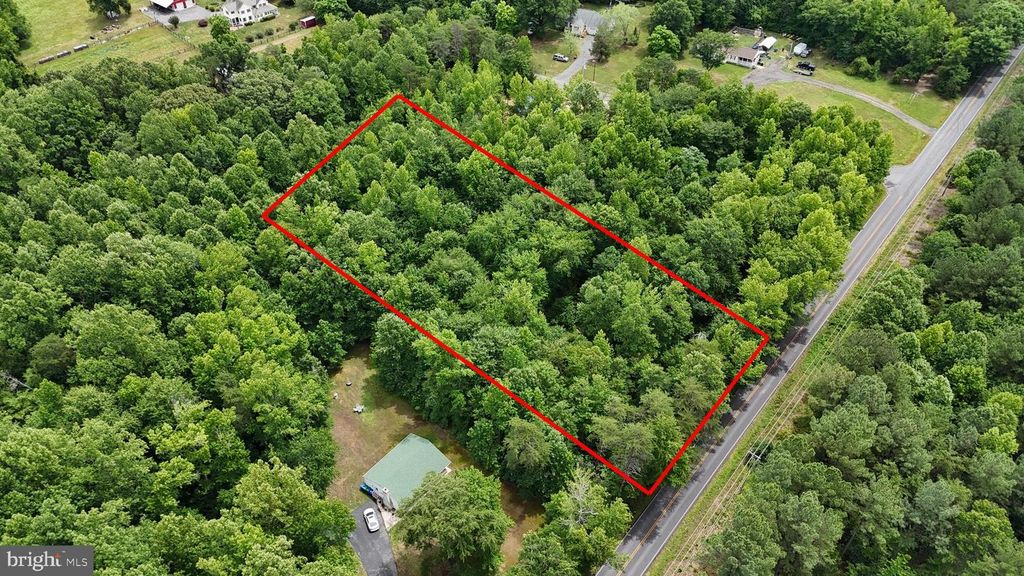 7190 POORHOUSE ROAD, La Plata, MD 20646