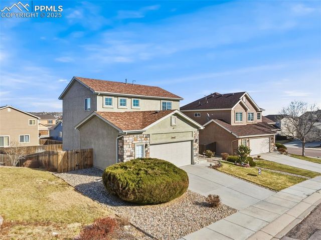 8487 Meadowcrest Drive, Fountain, CO 80817