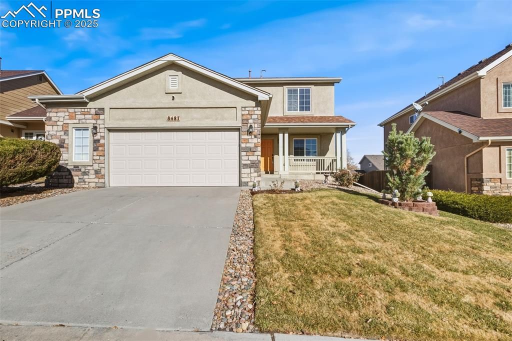 8487 Meadowcrest Drive, Fountain, CO 80817