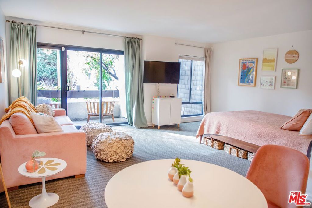 950 N Kings Road 168, West Hollywood, CA 90069 — photo 2