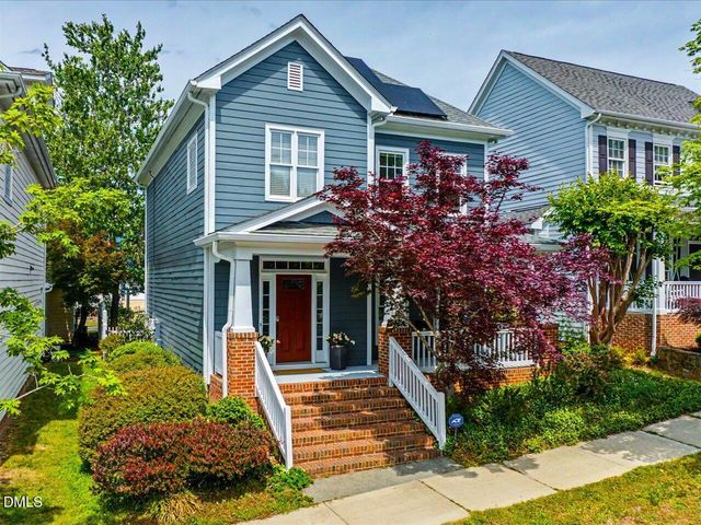 913 Edgewater Circle, Chapel Hill, NC 27516