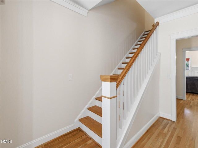913 Edgewater Circle, Chapel Hill, NC 27516