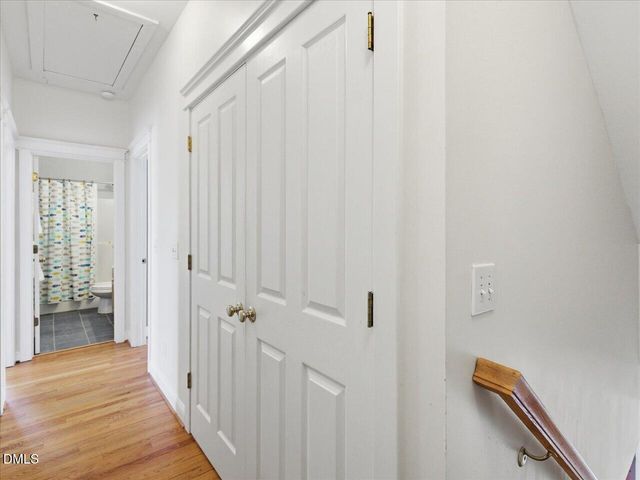 913 Edgewater Circle, Chapel Hill, NC 27516