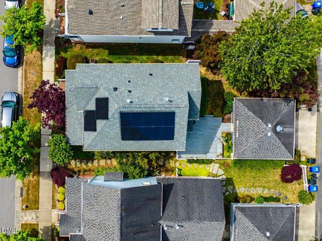 913 Edgewater Circle, Chapel Hill, NC 27516