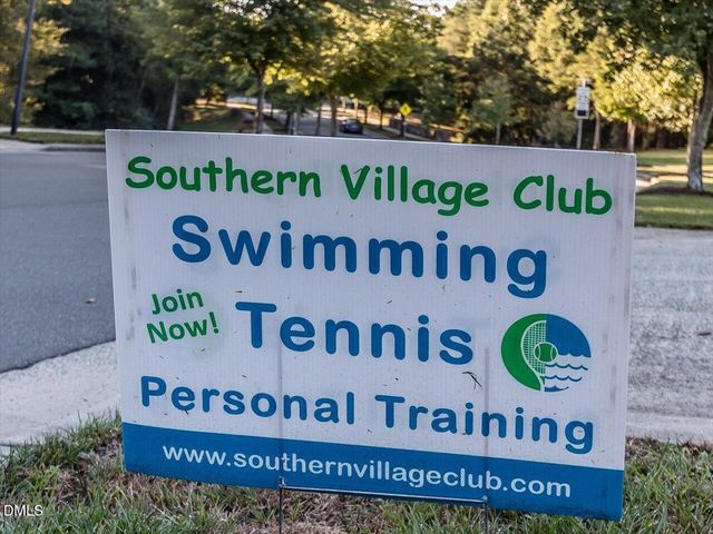 913 Edgewater Circle, Chapel Hill, NC 27516