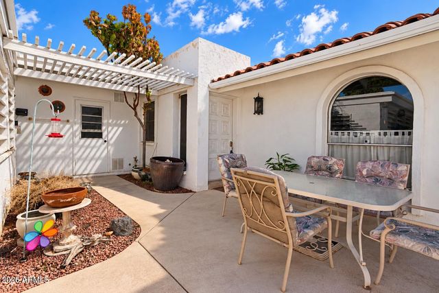 182 LAGUNA Drive E, Litchfield Park, AZ 85340