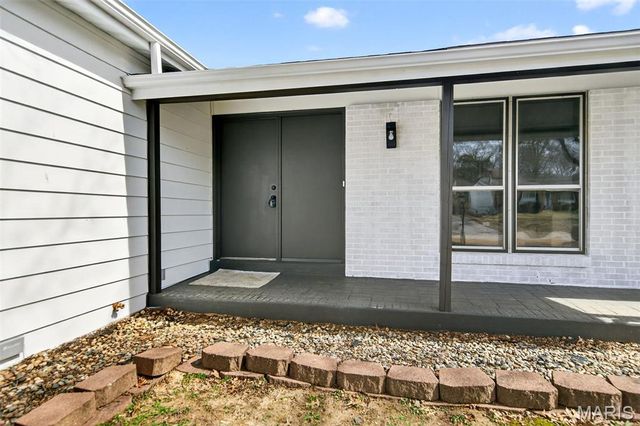 2120 Quirinal Court, Fenton, MO 63026