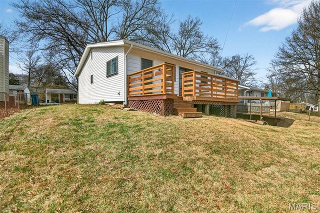 2120 Quirinal Court, Fenton, MO 63026