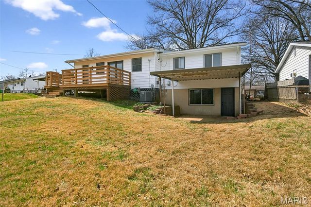 2120 Quirinal Court, Fenton, MO 63026