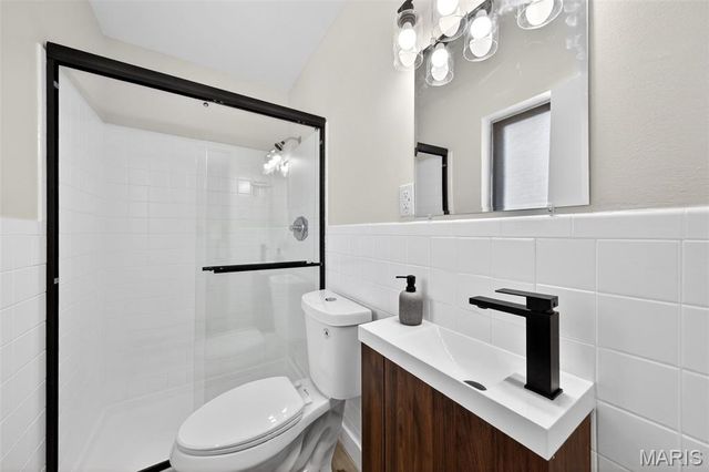 2120 Quirinal Court, Fenton, MO 63026