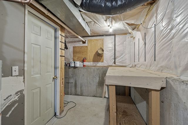 60 Liberty Street 3, Lowell, MA 01851