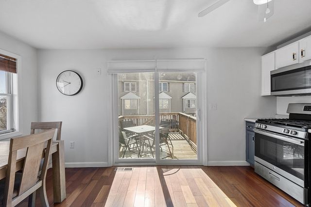 60 Liberty Street 3, Lowell, MA 01851
