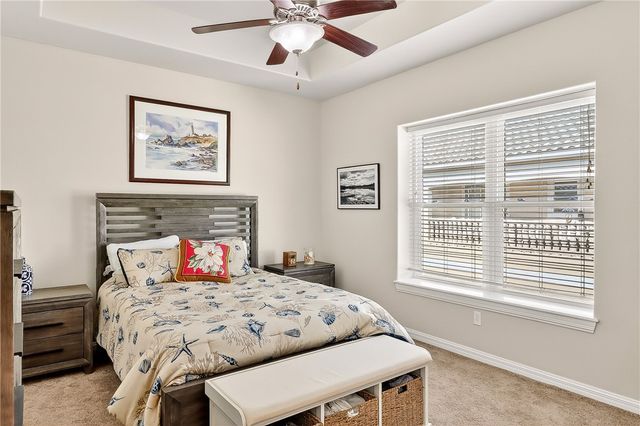 14910 Leeward Dr, Corpus Christi, TX 78418