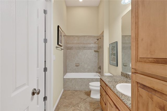 14910 Leeward Dr, Corpus Christi, TX 78418