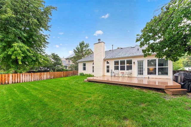 397 Meadowview Lane, Aurora, IL 60502