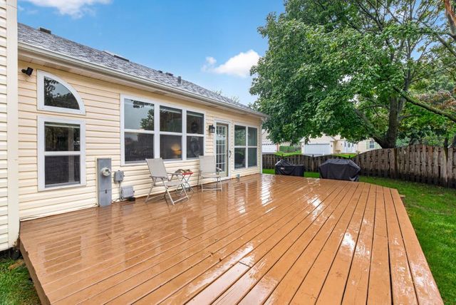 397 Meadowview Lane, Aurora, IL 60502