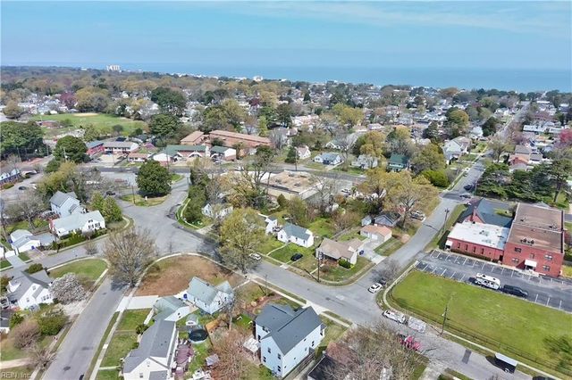 1616 Croyden RD, Norfolk, VA 23503