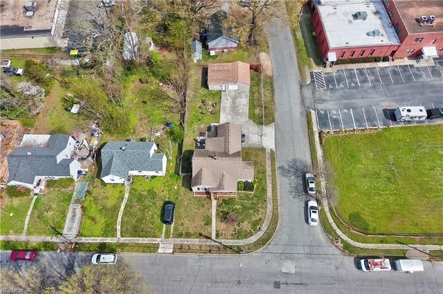 1616 Croyden RD, Norfolk, VA 23503