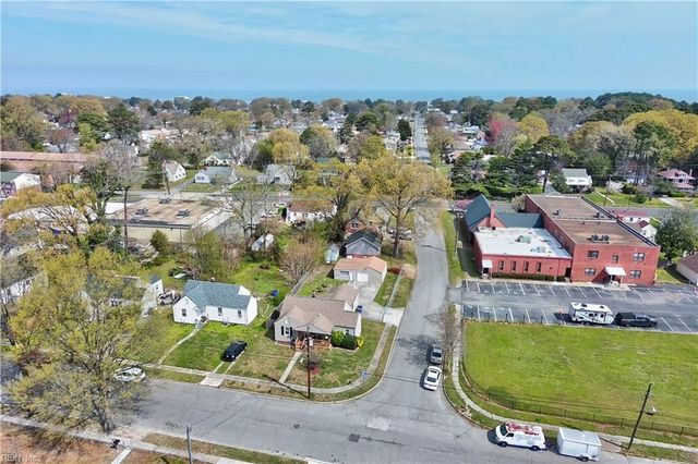 1616 Croyden RD, Norfolk, VA 23503