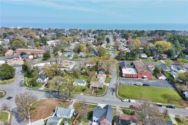 1616 Croyden RD, Norfolk, VA 23503