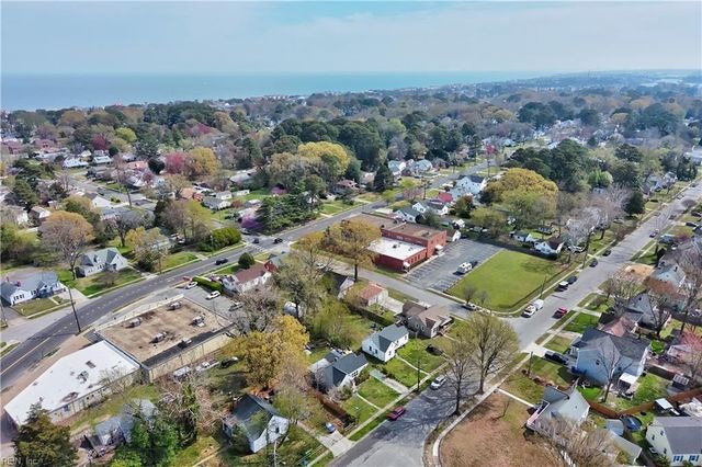 1616 Croyden RD, Norfolk, VA 23503