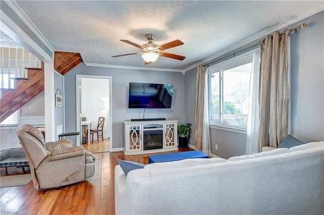 1616 Croyden RD, Norfolk, VA 23503