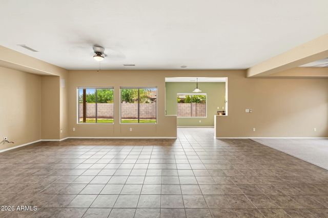 5436 W SUNLAND Avenue, Laveen, AZ 85339