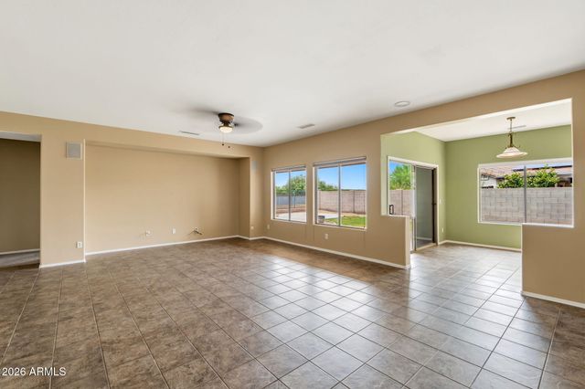 5436 W SUNLAND Avenue, Laveen, AZ 85339