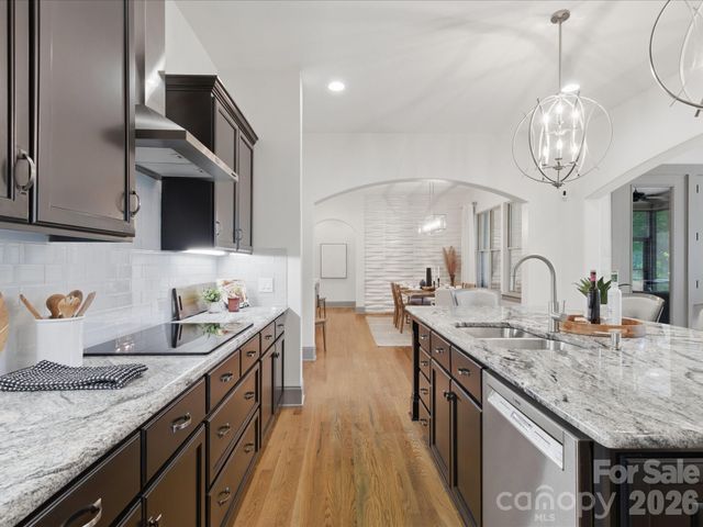 5717 Weddington Road, Concord, NC 28027