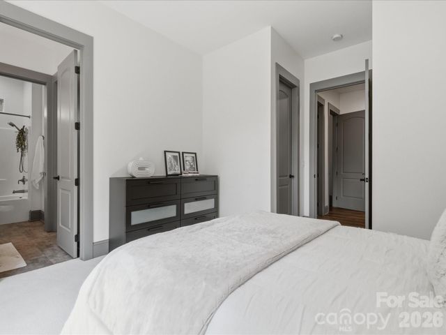 5717 Weddington Road, Concord, NC 28027