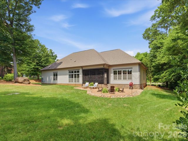 5717 Weddington Road, Concord, NC 28027
