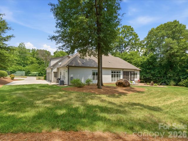 5717 Weddington Road, Concord, NC 28027