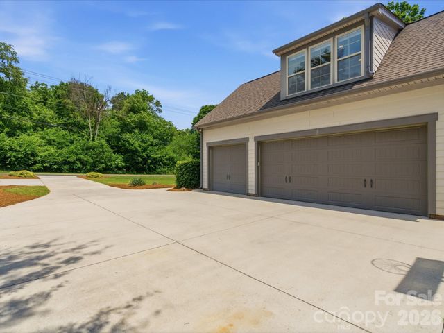 5717 Weddington Road, Concord, NC 28027