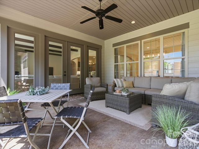 5717 Weddington Road, Concord, NC 28027