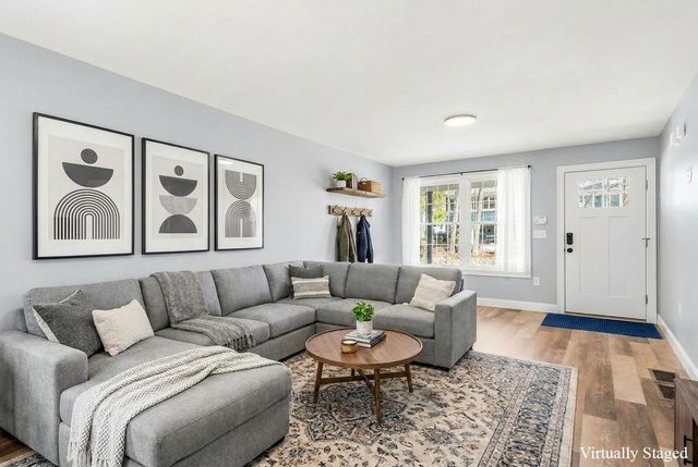 7 Wren Lane, Laconia, NH 03246