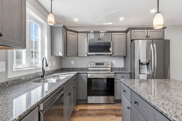 7 Wren Lane, Laconia, NH 03246